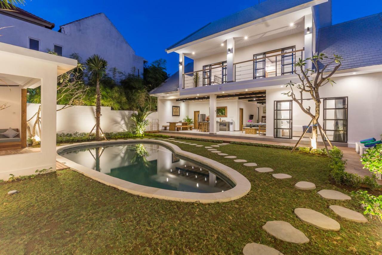 Villa Jamu Seminyak Extérieur photo